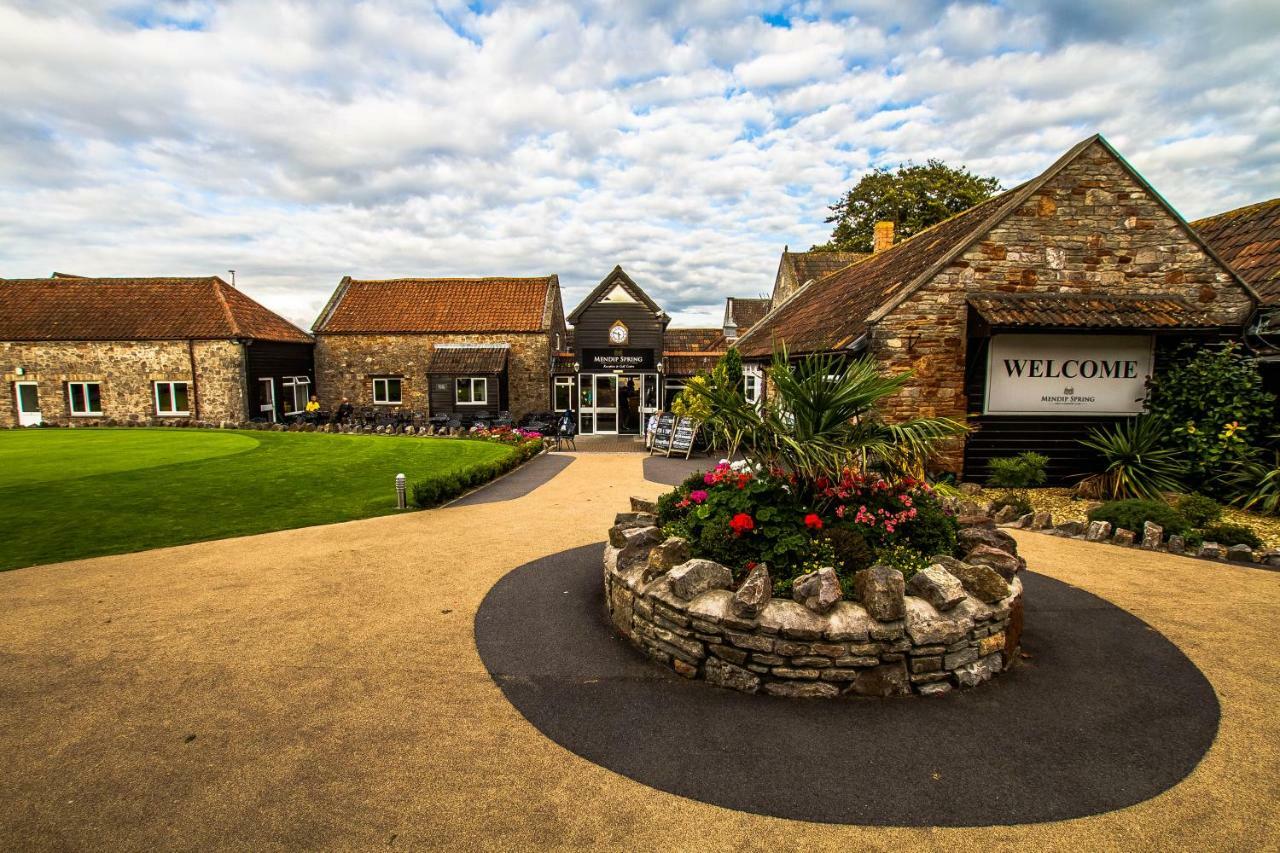 Mendip Spring Golf And Country Club Hostal Churchill  Exterior foto