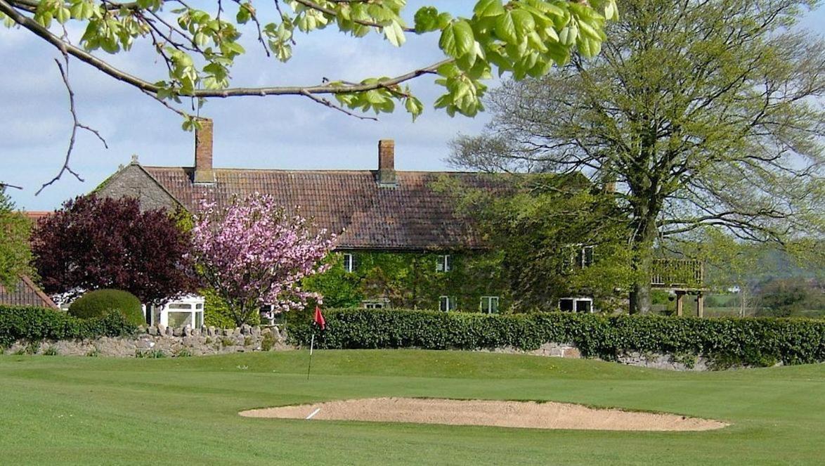 Mendip Spring Golf And Country Club Hostal Churchill  Exterior foto